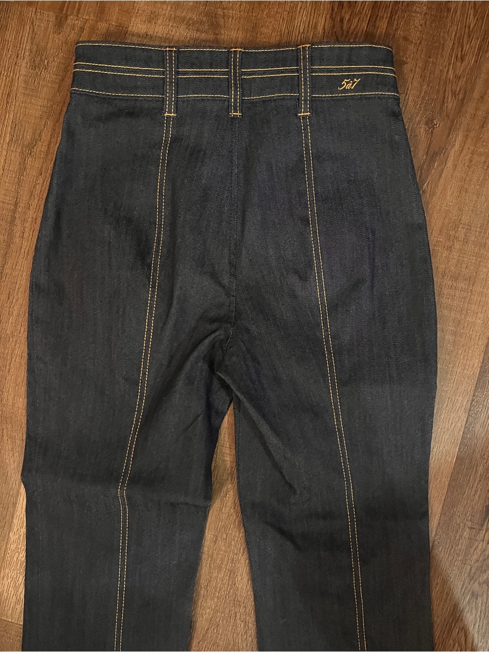 Cinq à Sept Dorothea Indigo High Rise Cropped Flare Jeans Size 0 - Picture 9 of 15
